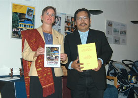 Dr. R.O. Tumanggor und Ch. Schreiber 1Oloanichbuecher