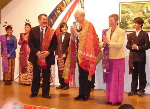 Tanz mit Frau Buergermeisterin