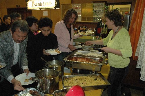 Büffet mit Frau Schall