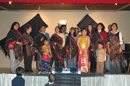 Perki Bühne Sidihoni