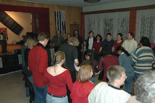 balfolk deutsch-indonesisch