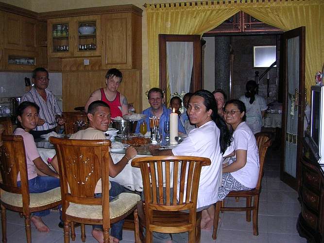 Kerzenschein in Medan Kerzenschein