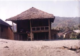 Strandhaus in Parangritis